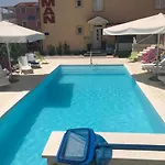 Apartamento & Laganini Sara
