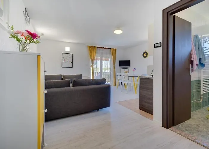 Apartment & Laganini Sara